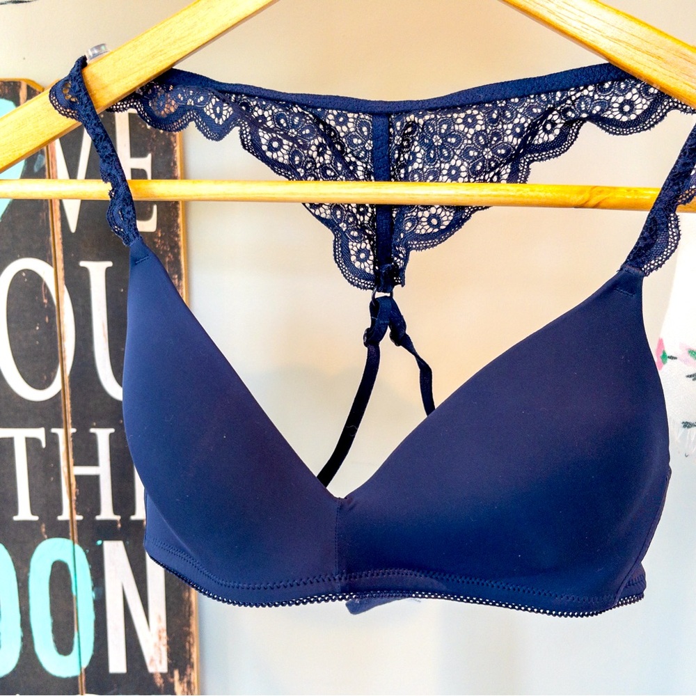 Aerie Navy Bra Size 32B in GUC